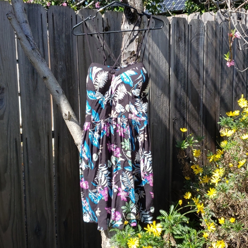 NWOT Padded Bra Spaghetti Strap Dress